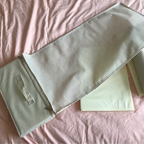 Set of Two Underbed Large Size Foldable Storage boxes with Handles - Picture 2 of 8